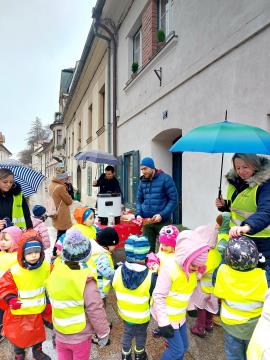 Foto utrinki krašenja smrečic in prižig plamenčkov upanja na Šutni (22)